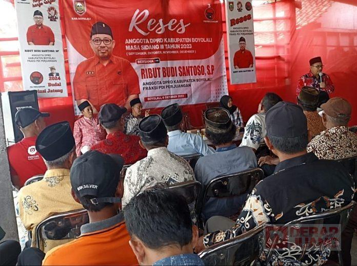 RIBUT SERAP ASPIRASI KONSTITUEN DI DESA TALAKBROTO