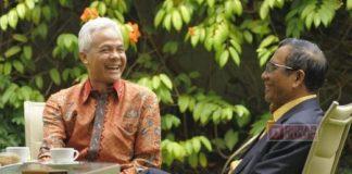 Resmi! Pasangan Ganjar-Mahfud Diperkenalkan Megawati Soekarnoputri