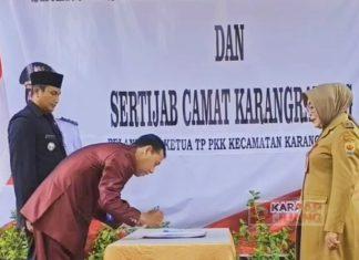 Sertijab Camat Karangrayung, Sri Sumarni Minta Pejabat Pemerintah Kompak