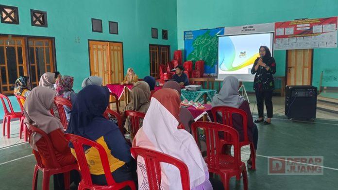 Sri Rejeki Beri Edukasi Pranikah untuk Menekan KDRT Sri Rejeki Beri Edukasi Pranikah untuk Menekan KDRT