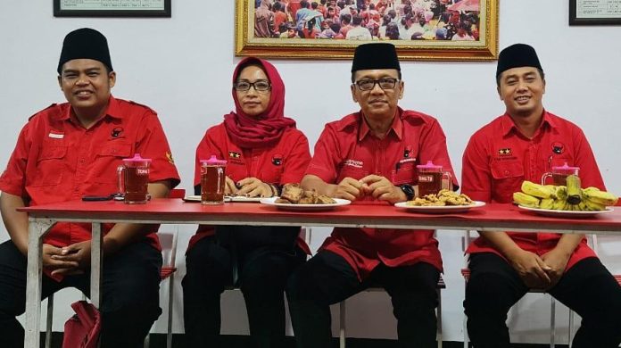 Sri Rejeki Gerak Cepat bersama PAC dan Ketua Ranting PDI Perjuangan