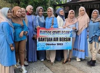 Peduli Kekeringan, Srikandi Partai Sragen Salurkan Bantuan Air Bersih