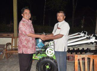 Berikan Bantuan Traktor, Pujiyono: “Semoga Bermanfaat Bagi Petani”