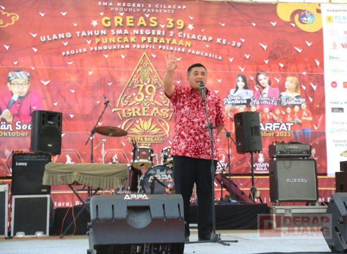 Hadiri HUT SMU Negeri 2, Taufik Berikan Pesan Moral