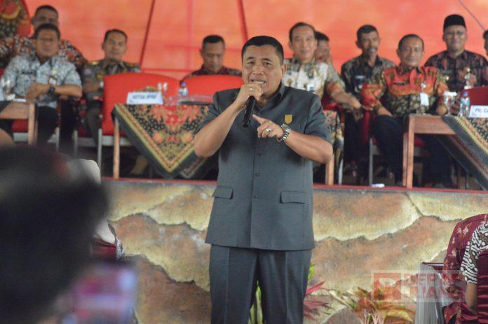 Taufik Berikan Pelatihan Konvergensi Kepada LKD Di Jeruklegi Taufik Nurhidayat