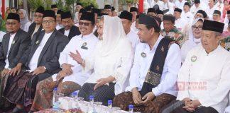 Hadiri Apel HSN 2023, Mbak Ita Ajak Ponpes Bersama Pemkot Berdayakan SDM Hadiri Apel HSN 2023, Mbak Ita Ajak Ponpes Bersama Pemkot Berdayakan SDM