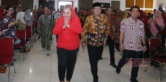 Mbak Ita Support Sekolah Swasta Dapat Sejajar dengan Sekolah Negeri Mbak Ita Support Sekolah Swasta Dapat Sejajar dengan Sekolah Negeri