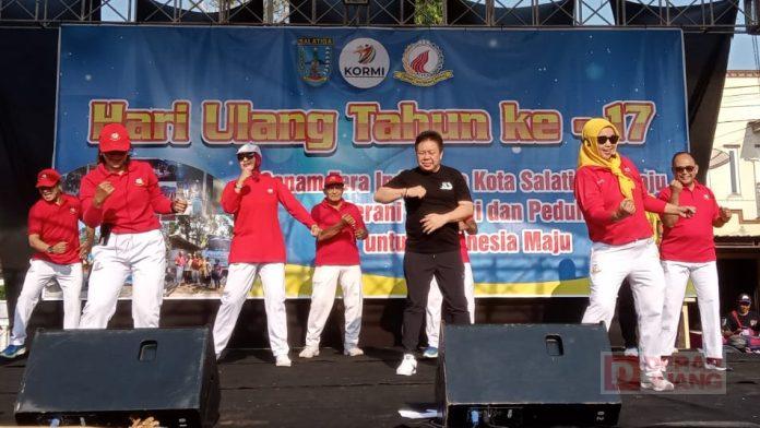 Dance dan Bagas Aryanto Ikuti Senam Tera Memperingati HUT ke-17 Tahun Dance dan Bagas Aryanto Ikuti Senam Tera Memperingati HUT ke-17 Tahun