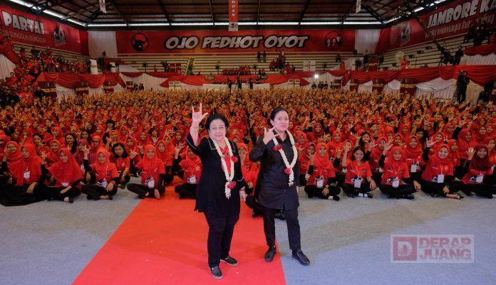 Satu Dasawarsa Komunitas Juang dalam Merawat Ekosistem Demokrasi di Jawa Tengah Satu Dasawarsa Komunitas Juang dalam Merawat Ekosistem Demokrasi di Jawa Tengah di GOR Satria, Purwokerto, Minggu (14/02/2019).