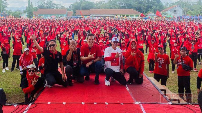 2.000 Perempuan Tambak Ikuti Parade Sicita Perempuan