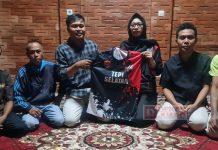 Sri Rejeki Serahkan Bantuan Jersey untuk Tim Tepi Selatan Sri Rejeki Serahkan Bantuan Jersey untuk Tim Tepi Selatan
