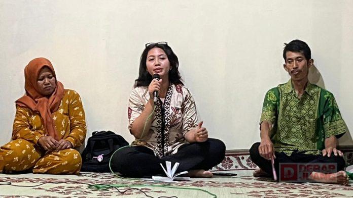 Azalea Ajak Masyarakat Desa Pare Wujudkan Pemilu 2024 yang Kondusif Azalea Ajak Masyarakat Desa Pare Wujudkan Pemilu 2024 yang Kondusif