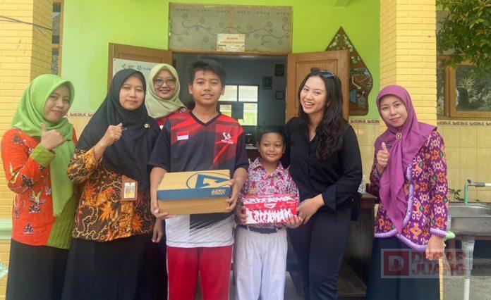 Azalea Berikan Edukasi Nilai-nilai Pancasila kepada Siswa SD2 Azalea Berikan Edukasi Nilai-nilai Pancasila kepada Siswa SD2