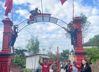 Azalea Bersamai Pemasangan Bendera Partai