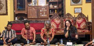 Azalea Sosialisasikan Demokrasi Program Azalea Sosialisasikan Demokrasi Program