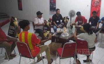 DPC PDI Perjuangan Batang Gelar Rapat Lomba Bingkai Poster Bung Karno DPC PDI Perjuangan Batang Gelar Rapat Lomba Bingkai Poster Bung Karno