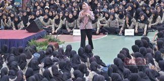 Tiwi Beri Motivasi Siswa SMKN 1 Purbalingga, Wujudkan Indonesia Emas 2045 Bupati Tiwi Memberikan Motivasi Para Siswa SMKN 1 Purbalingga