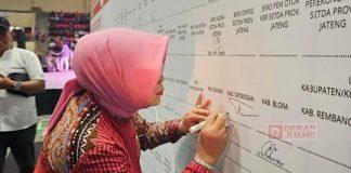 Bupati Grobogan Hadiri Deklarasi Pemilu Damai Bersama Pemprov Jateng Bupati Grobogan Hadiri Deklarasi Pemilu Damai Bersama Pemprov Jateng