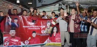 Mas Gilang Gelar Pembentukan Tim Gugus Tugas Desa Kertaswinduyasa Foto bersama Mas Gilang (Berbaju Batik) dengan Gugus Tugas Desa