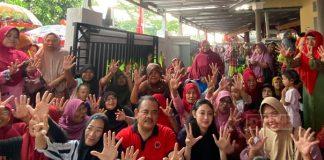 Hj. Shintya dan Saryono Kampanye Perdana di Desa Cenang dan Karangsembung Hj. Shintya dan Saryono Kampanye Perdana di Desa Cenang dan Karangsembung