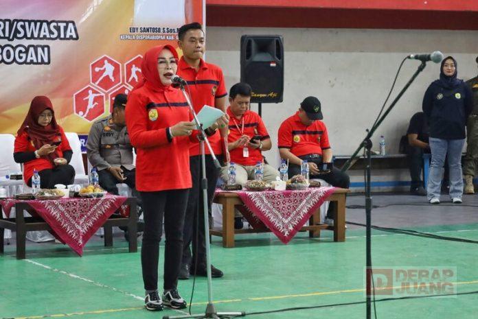 Bupati Grobogan Buka POPDA 2023 Sebagai Sarana Para Bakat Muda Bertanding Bupati Grobogan Buka POPDA 2023 Sebagai Sarana Para Bakat Muda Bertanding