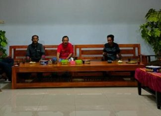 Gimanto Satukan Langkah dan Pemikiran Tokoh Desa Sumberagung Gimanto Satukan Langkah dan Pemikiran Tokoh Desa Sumberagung