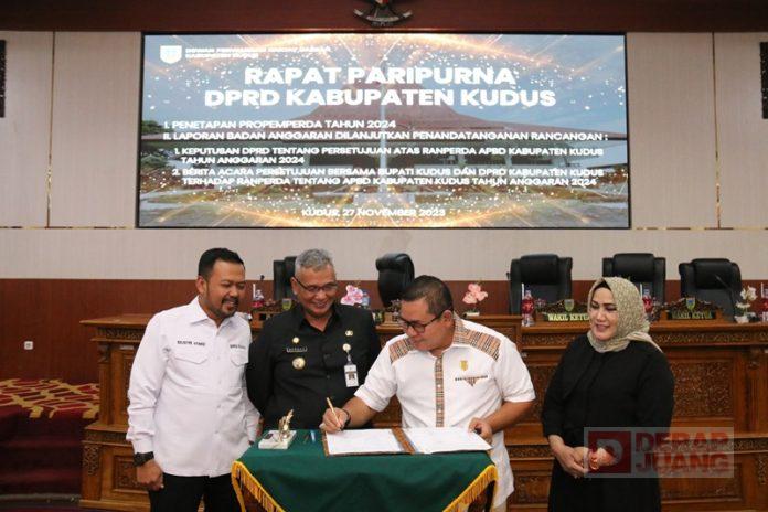 Teken APBD Kudus 2024, Masan: Fokus Pemilu dan Infrastruktur Teken APBD Kudus 2024, Masan: Fokus Pemilu dan Infrastruktur