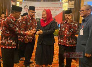 Mbak Ita Ajak LPMK Turut Pantau Kemiskinan Ekstrem di Wilayahnya