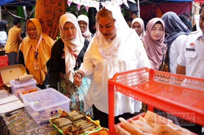 Dorong Ketahanan Pangan, Mbak Ita Gencarkan Program ‘Pak Rahman’ ke Sekolah-sekolah Dorong Ketahanan Pangan, Mbak Ita Gencarkan Program ‘Pak Rahman’ ke Sekolah-sekolah