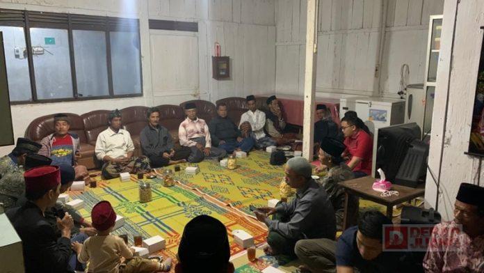 Serap Aspirasi Warga Dusun Kalierang, Mas Adit Siap Wujudkan Kemaslahatan Warga Serap Aspirasi Warga Dusun Kalierang, Mas Adit Siap Wujudkan Kemaslahatan Warga