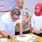 Pictures of The Day – 27 November 2023