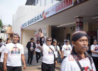 Ribuan Massa Datang ke GOR Jatidiri Dukung Ganjar-Mahfud