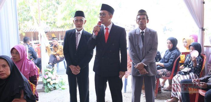 Romadhani Berikan Atur Pambagyaharja di Kediaman Kader PDI Perjuangan Romadhani Berikan Atur Pambagyaharja di Kediaman Kader PDI Perjuangan