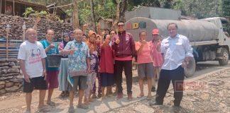 Romandhani Salurkan Bantuan Air Bersih Ke Giriwoyo Romandhani Salurkan Bantuan Air Bersih