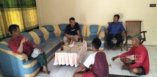 Rusdiana Kunjungi Para Tokoh di TPS Lemah Rusdiana Kunjungi Para Tokoh di TPS Lemah