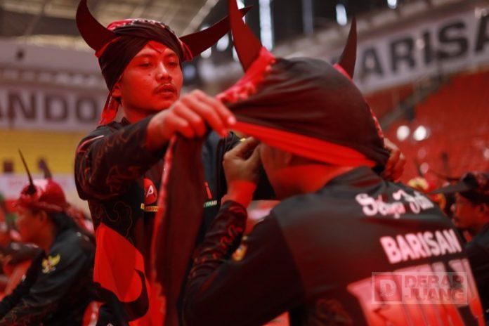 Seniman Budayawan