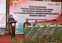 Terapkan Sistem Merit, Sri Sumarni Buka Soskor Pengisian Jabatan Pimpinan Tinggi Pratama Terapkan Sistem Merit, Sri Sumarni Buka Soskor Pengisian Jabatan Pimpinan Tinggi Pratama