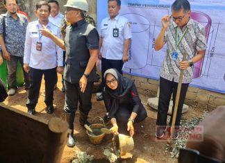 Sri Rejeki Kawal Pembangunan Sanitasi di Kerjo Lor Sri Rejeki Kawal Pembangunan Sanitasi di Kerjo Lor