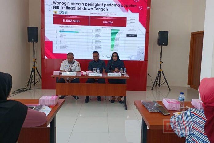 Sri Rejeki Sosialisasikan NIB Gratis untuk Pengusaha Sri Rejeki Sosialisasikan NIB Gratis untuk Pengusaha