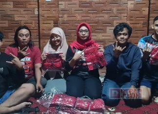 Sri Rejeki Gandeng Tokoh Distribusi “Kaos Merah” Sri Rejeki Gandeng Tokoh Distribusi "Kaos Merah"