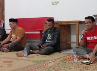 Sugiyarto Rapatkan Barisan Korte Desa Pengkok Sugiyarto Rapatkan Barisan Korte Desa Pengkok
