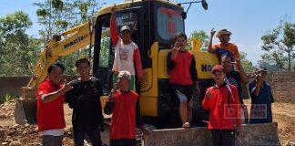 Suprapto Inisiasi Pembuatan Lapangan Voli