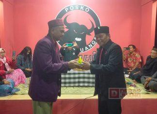 Suprapto Resmikan Posko PDI-Perjuangan Suprapto Resmikan Posko PDI-Perjuangan