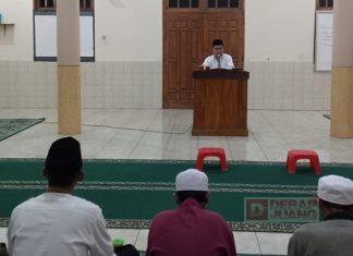 Sutoyo Ngaji bareng Takmir Masjid Kerjo Kidul