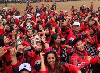 Wahyu Nugroho gelar lomba senam sicita di lapangan desa Sawangan