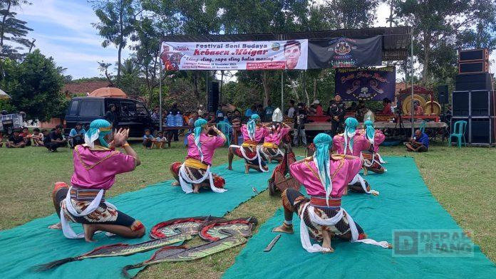 Wawan Ajak Warga Lestarikan Kesenian Tradisional Wawan