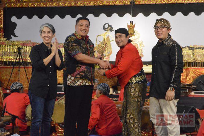 Hari Wayang Nasional, Taufik: Jaga Kelestarian Kesenian Daerah Hari Wayang Nasional, Taufik: Jaga Kelestarian Kesenian Daerah