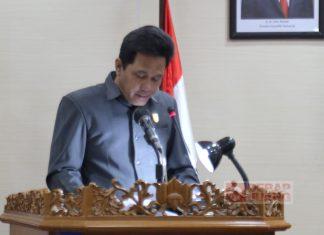 Rapat Paripurna DPRD, Arif Junaedi Sampaikan Raperda