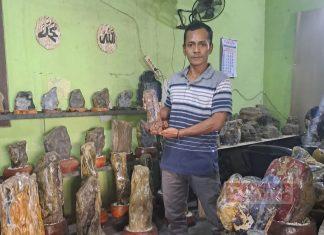 Indarto, Ciptakan Kemandirian Ekonomi di Dunia Batu Alam dan Fosil Kayu Indarto