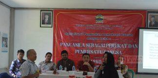 Sarno dan Taufik Ajak Pemuda Gunung Simping Berpedoman Pada Pancasila Sarno dan Taufik Ajak Pemuda Gunung Simping Berpedoman Pada Pancasila